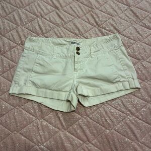 Express Women's Light Tan Cargo Shorts